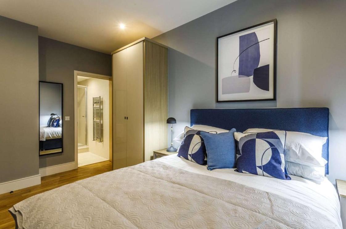 Private Room Available In Spacious High Rise Apartment With Park & City View Dublin Buitenkant foto